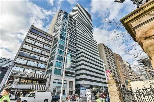 200 Bloor St W, unit 2902 for rent