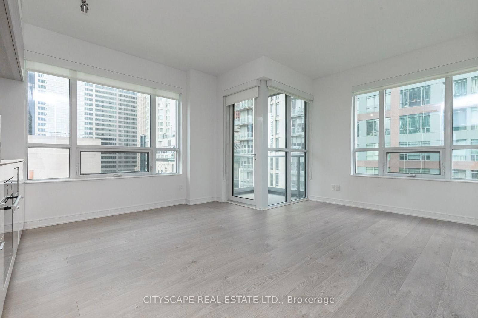 88 Scott St, unit 1703 for rent