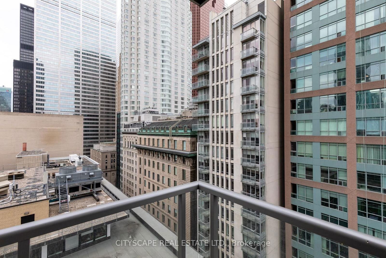 88 Scott St, unit 1703 for rent