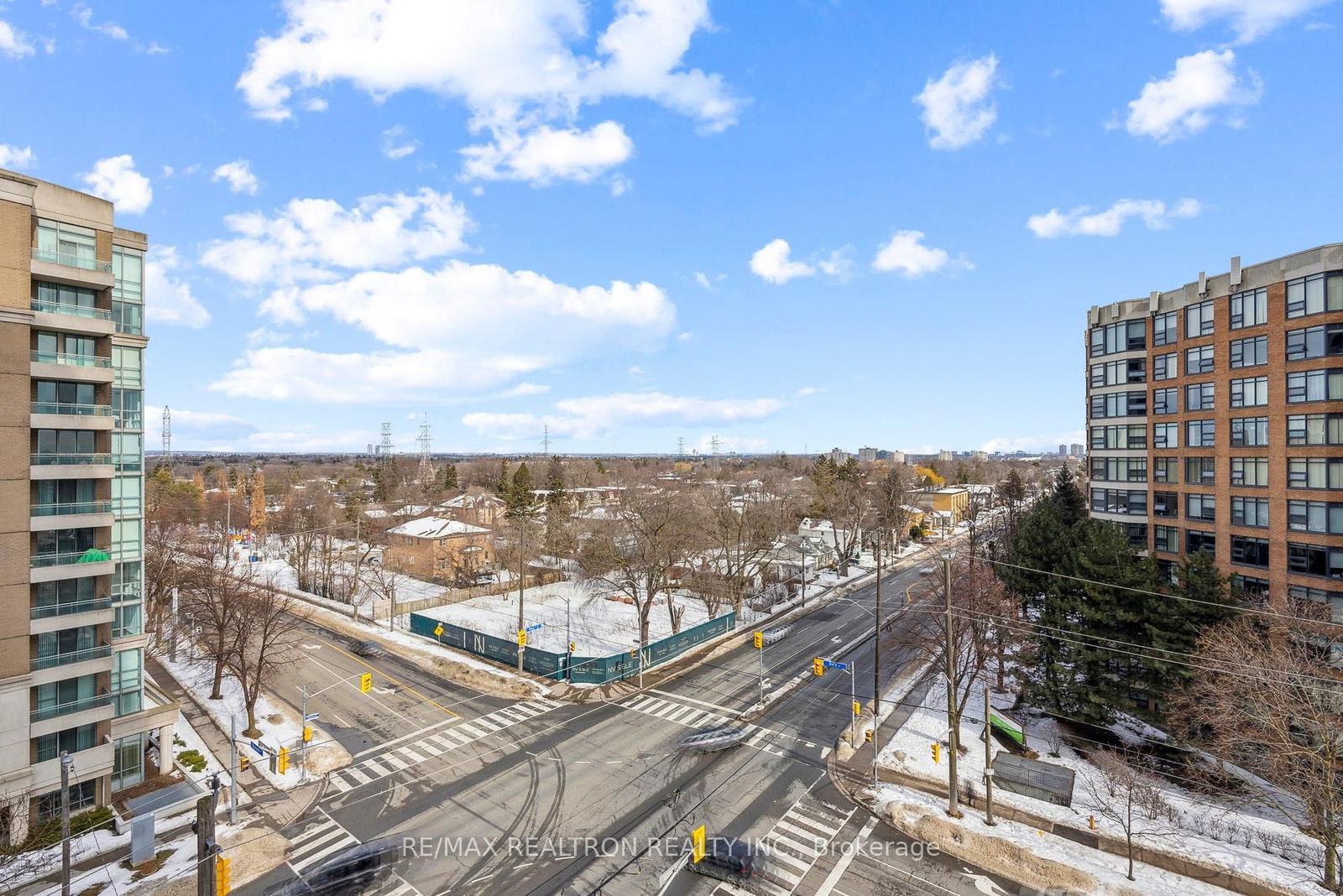 Chicago Residences, North York, Toronto