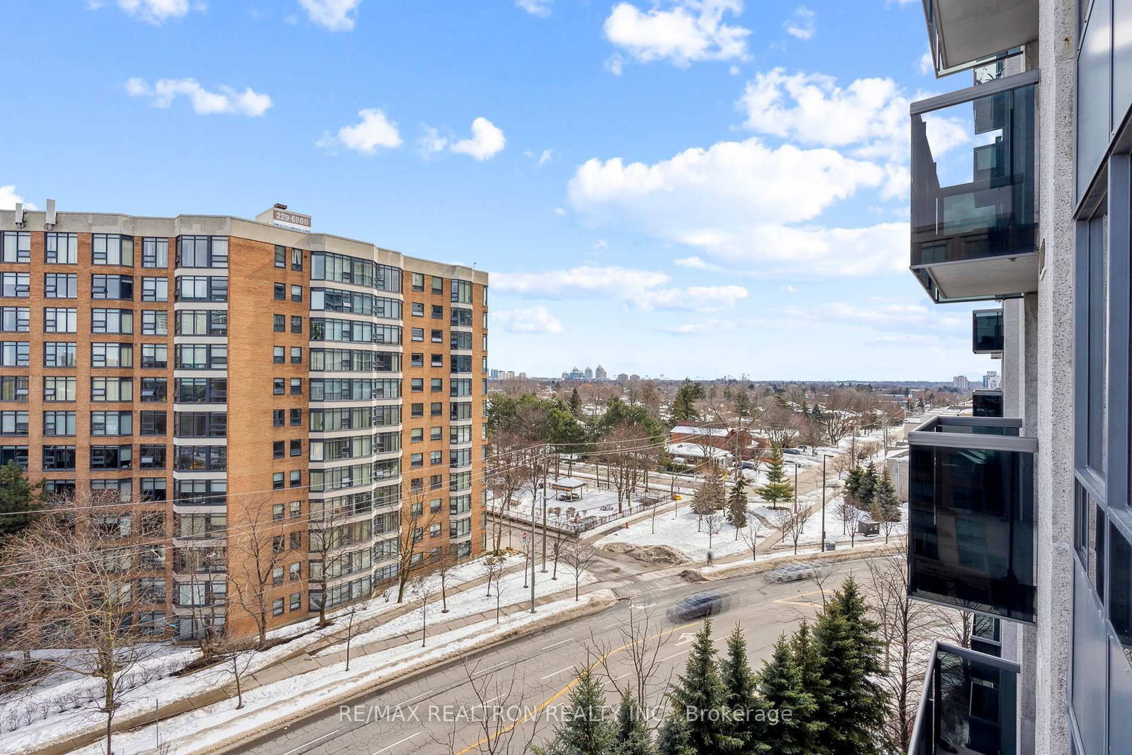 Chicago Residences, North York, Toronto