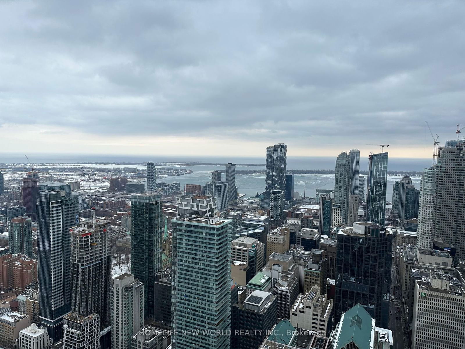 197 Yonge St, unit 5909 for rent