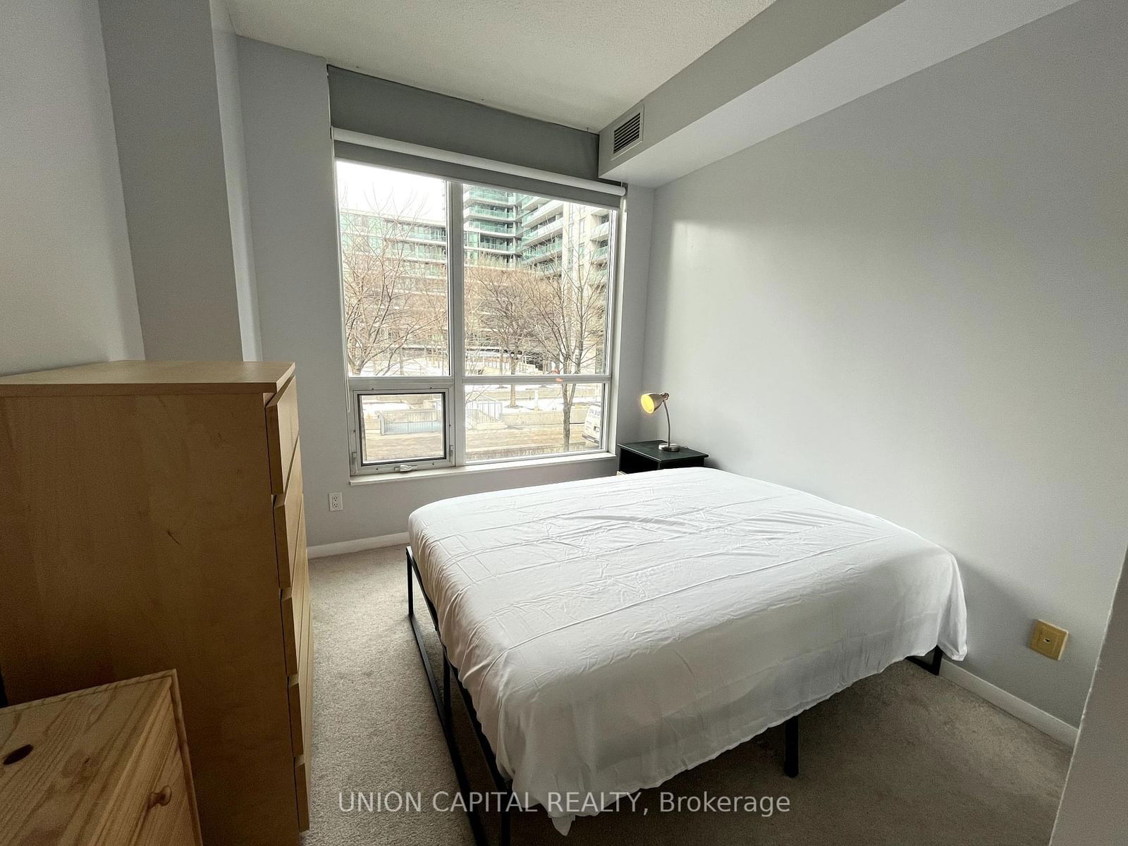 215 Fort York Blvd, unit 210 for rent