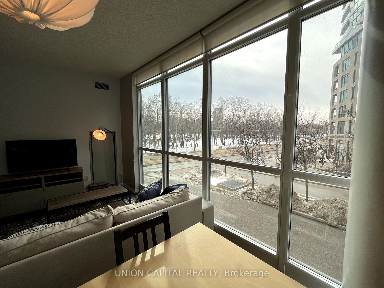 215 Fort York Blvd, unit 210 for rent