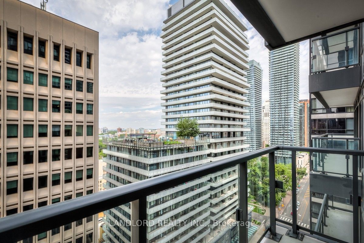 955 Bay St, unit 1814 for rent