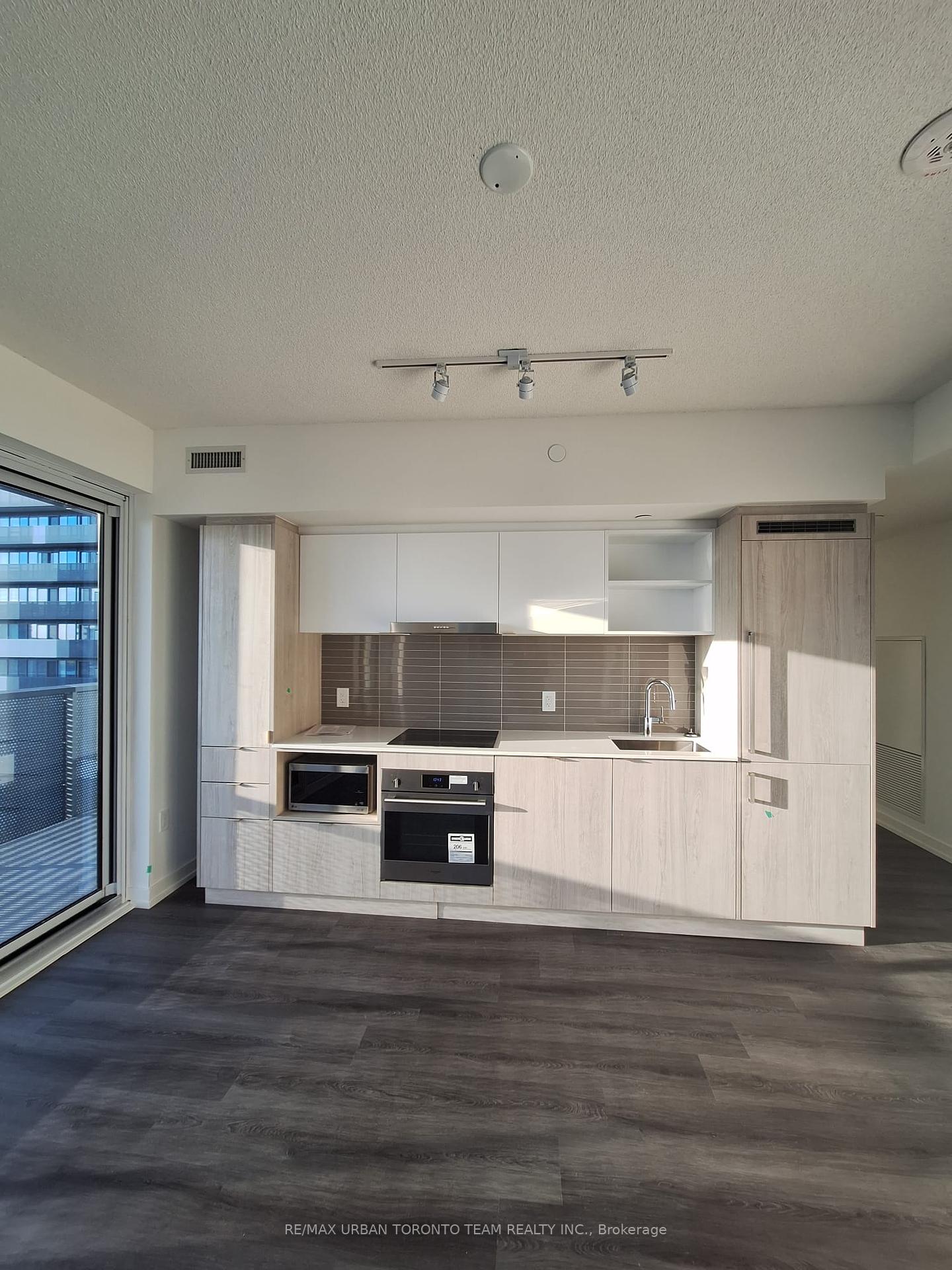 138 Downes St, unit 3611 for rent