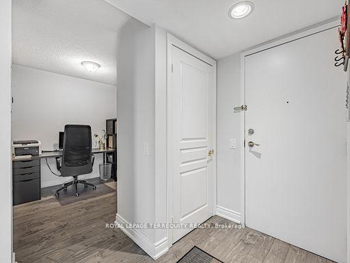 15 Northtown Way, unit 1719 for sale