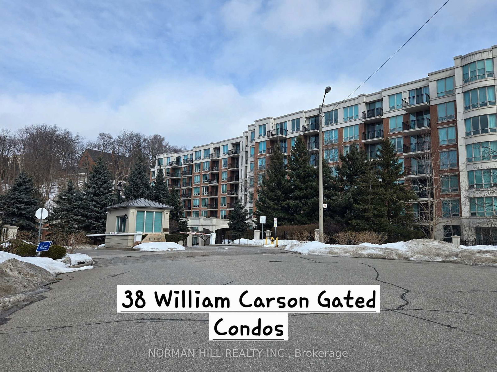 38 William Carson Cres, unit 809 for rent