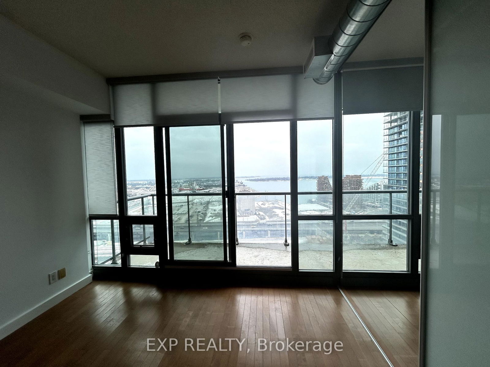 33 Mill St, unit 2305 for rent