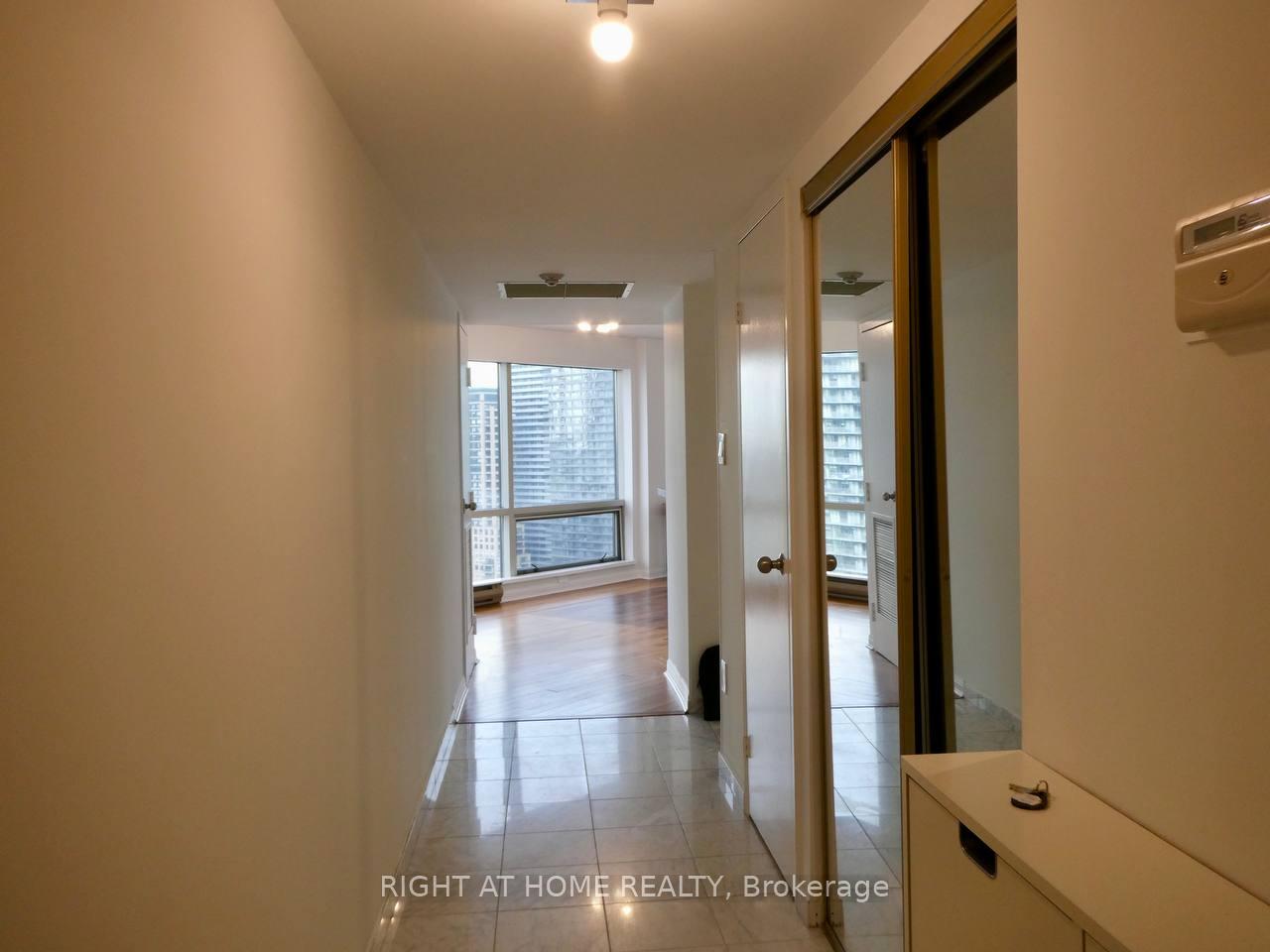 1001 Bay St, unit 3104 for sale