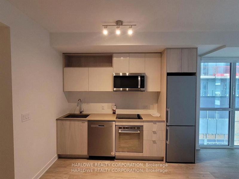 121 Lower Sherbourne St, unit 355 SW for rent