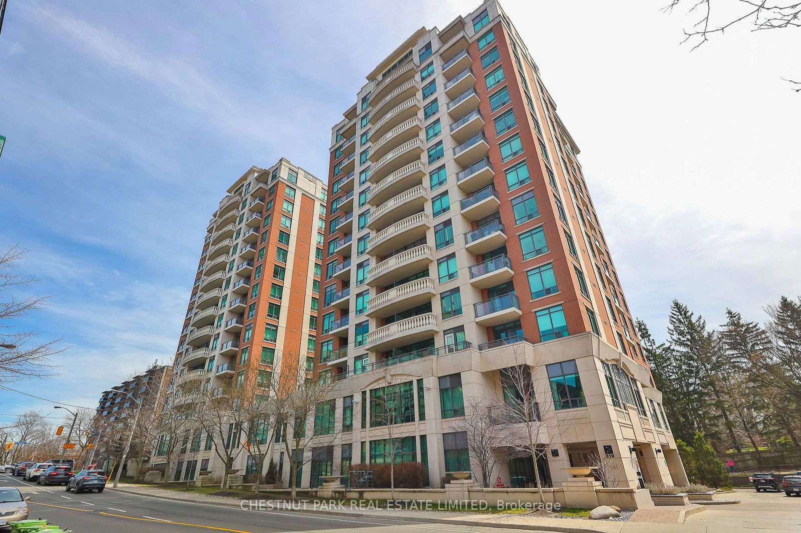 319 Merton St, unit 1013 for sale