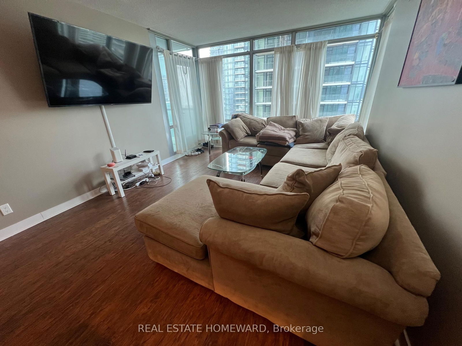 81 Navy Wharf Crt, unit 2609 for rent