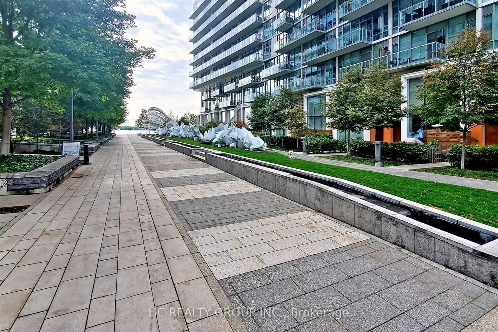 15 Queens Quay E, unit 3302 for rent