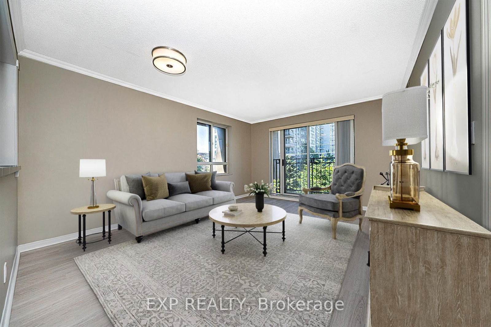 38 Hollywood Ave, unit 312 for sale