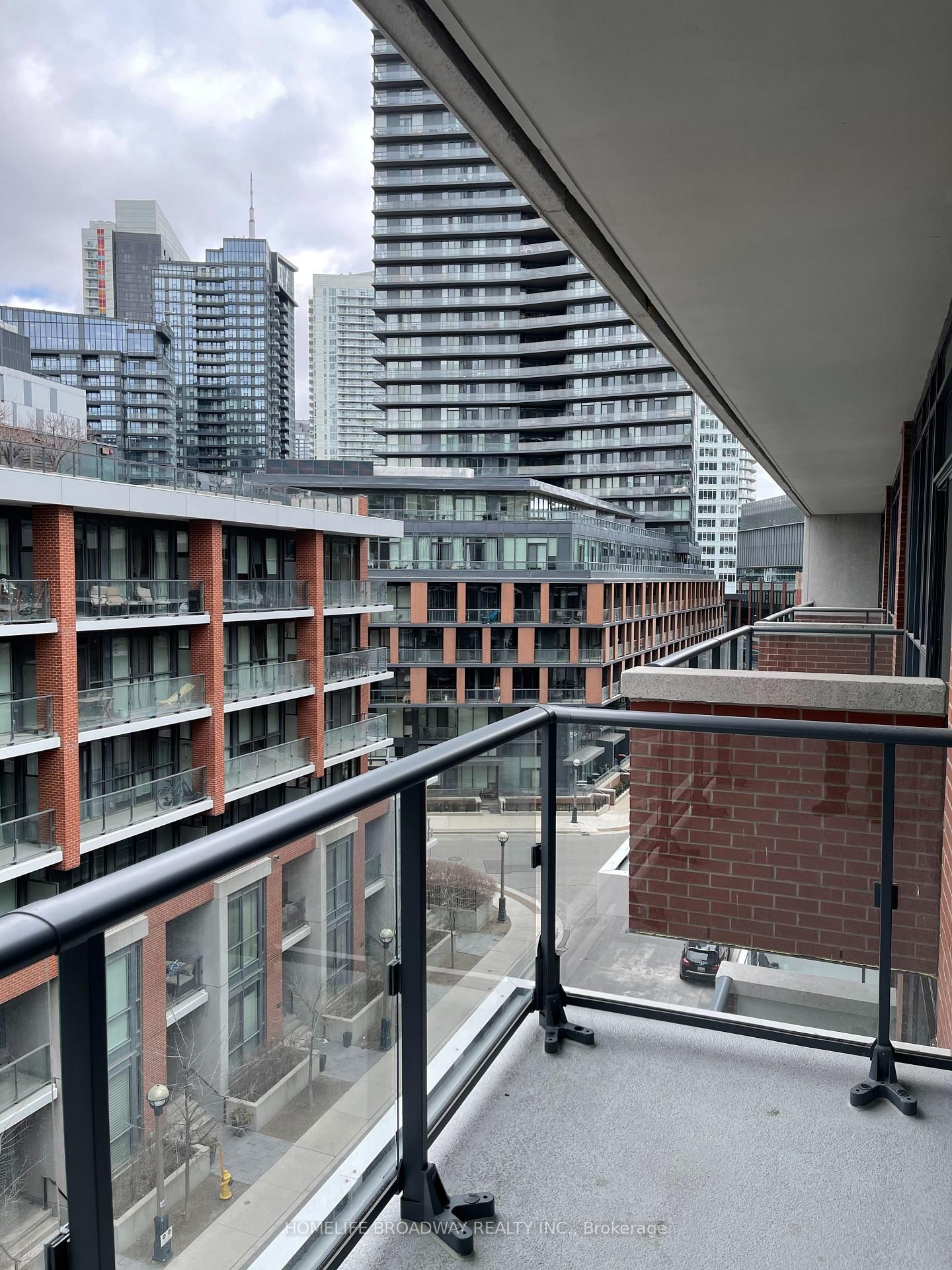 38 Iannuzzi St, unit 733 for sale