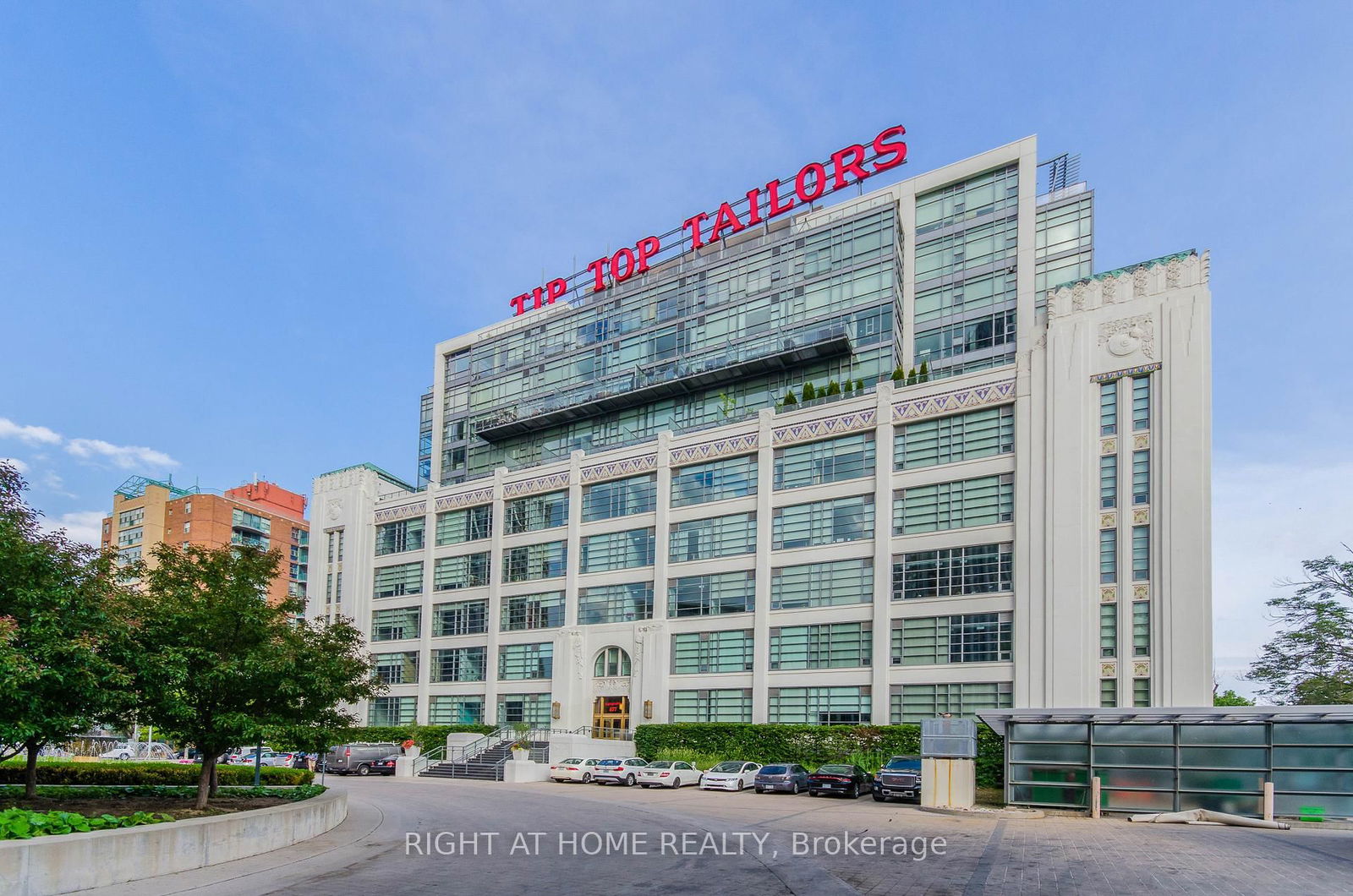 637 Lake Shore Blvd W, unit 1020 for rent