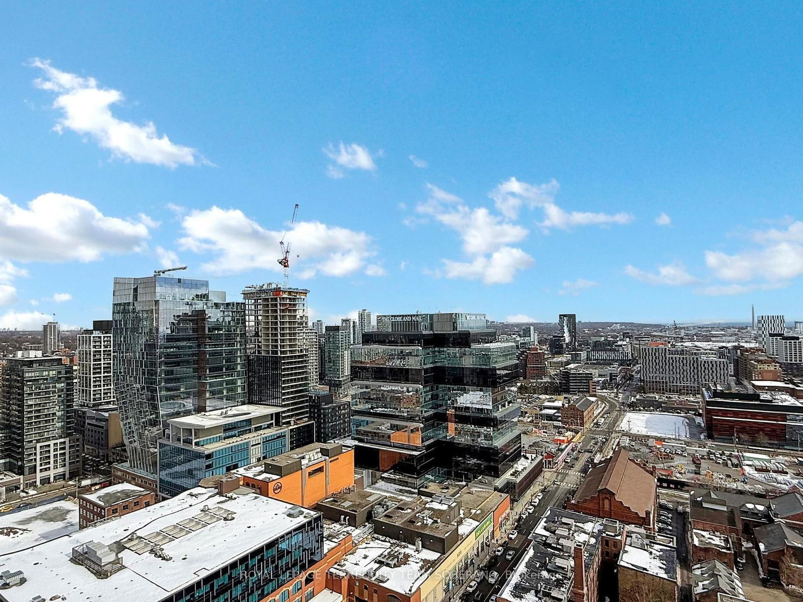 70 Princess St, unit 2605 for sale