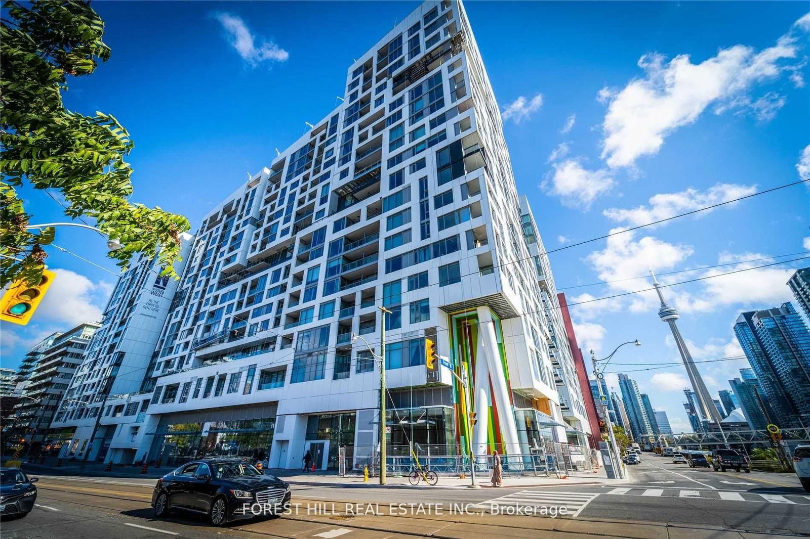 27 Bathurst St, unit 1716W for rent