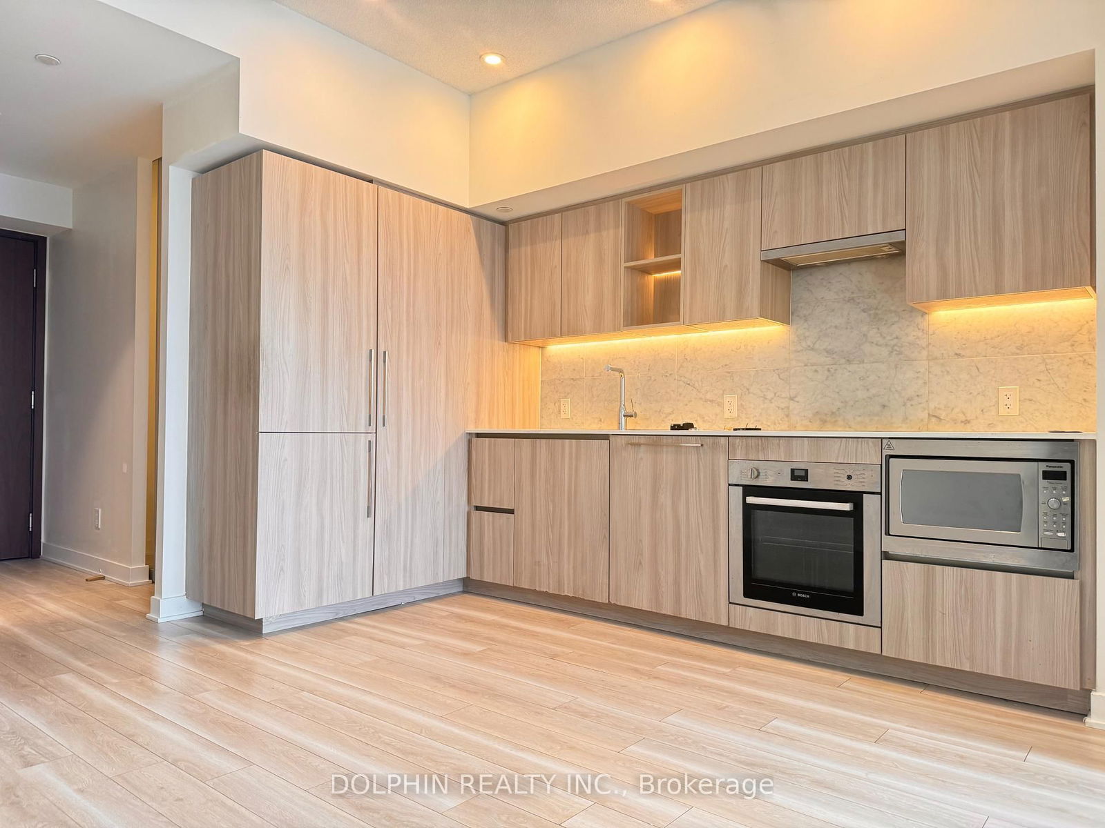 17 Bathurst St, unit 3312 for rent