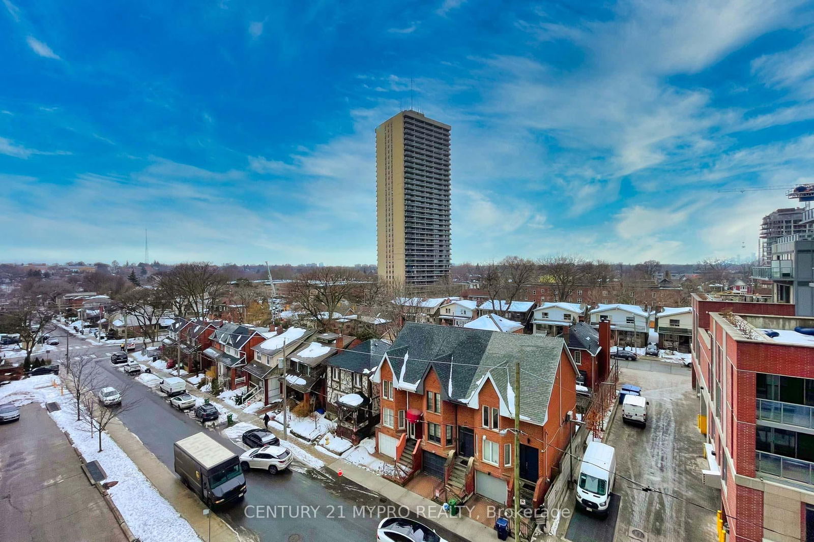 33 Helendale Ave, unit 419 for sale