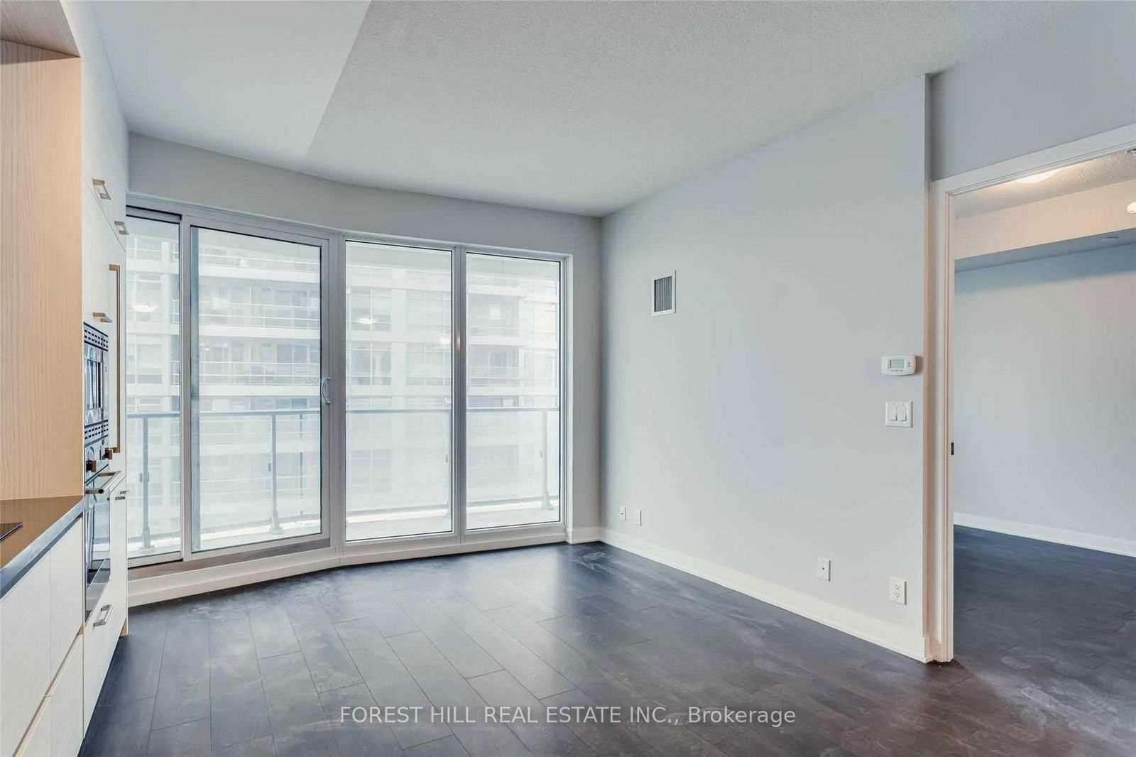 2221 Yonge St, unit 4605 for rent