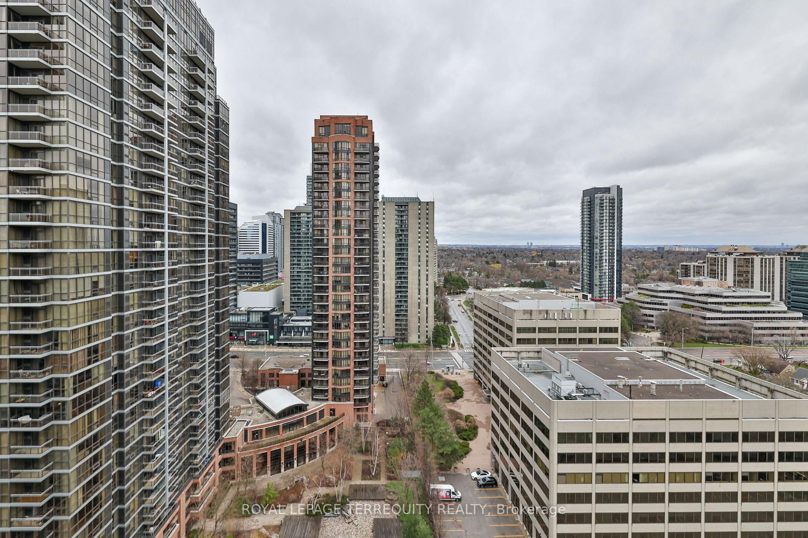 Cosmo Residences, North York, Toronto