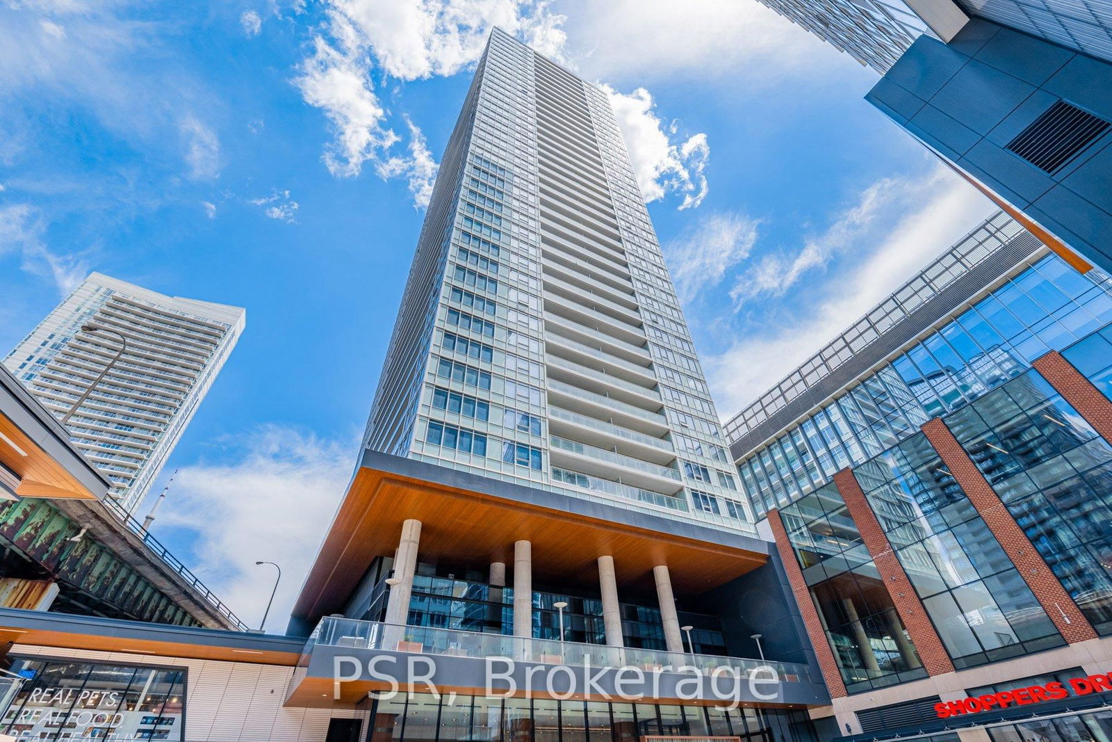 17 Bathurst St, unit 3303 for rent