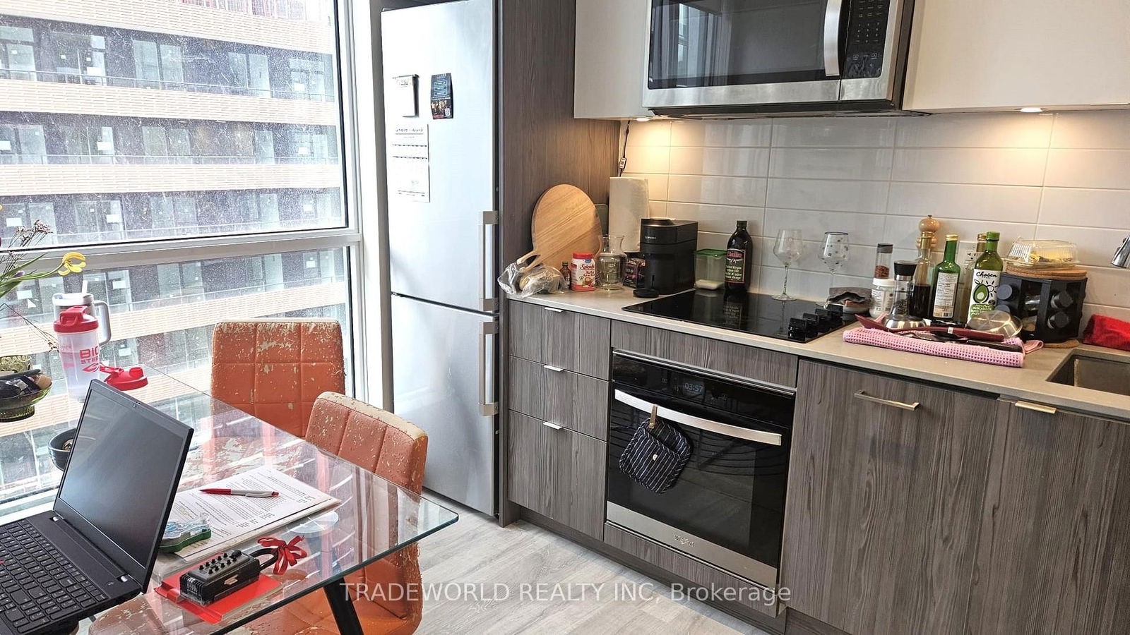 135 Lower Sherbourne St, unit 870W for rent