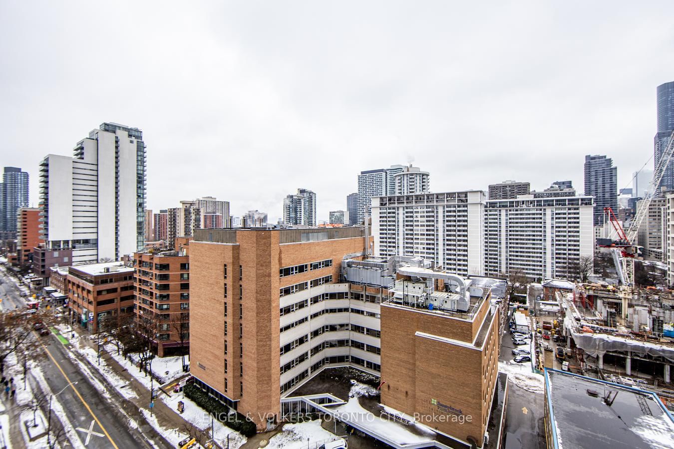 28 Wellesley St E, unit 1104 for rent