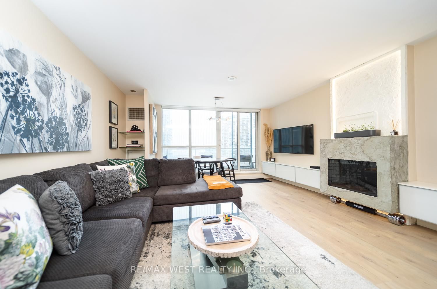 8 York St, unit 1502 for rent