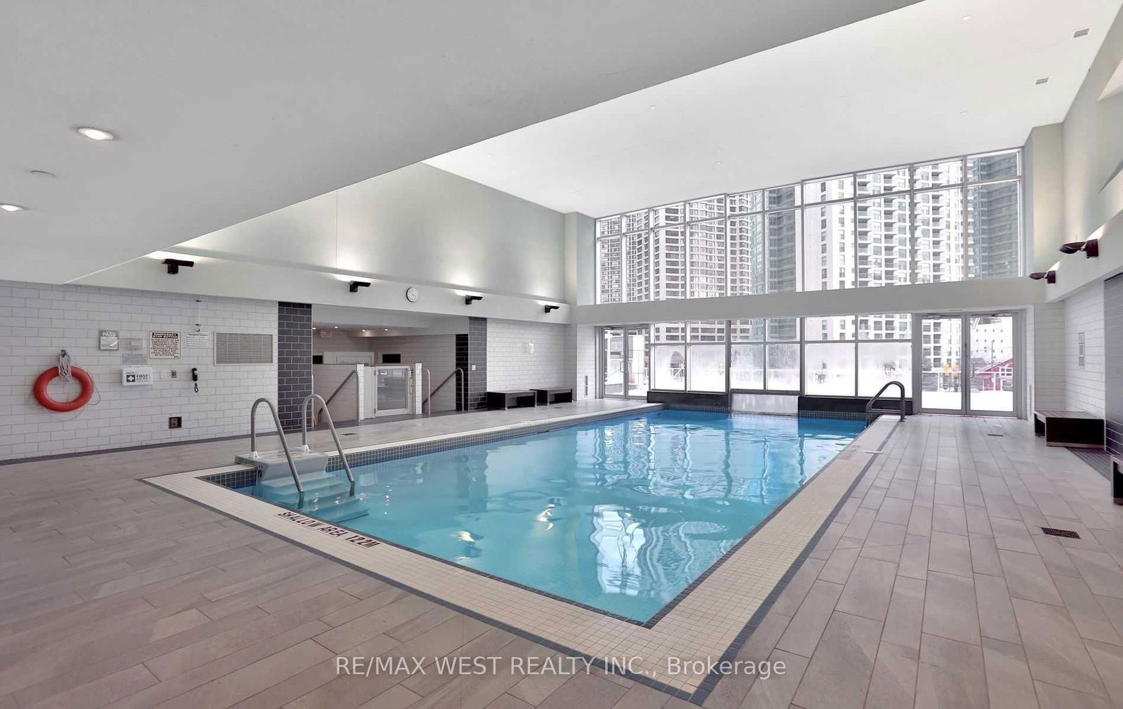 8 York St, unit 1502 for rent