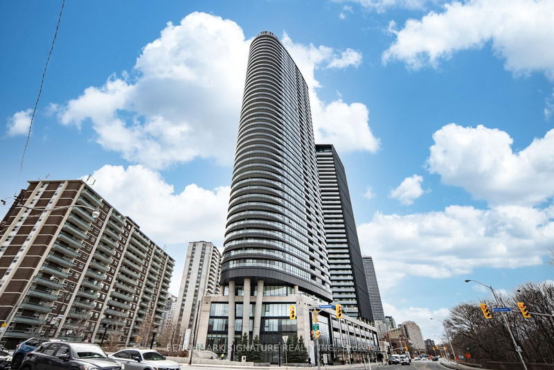 585 Bloor St E, unit 2915 for sale