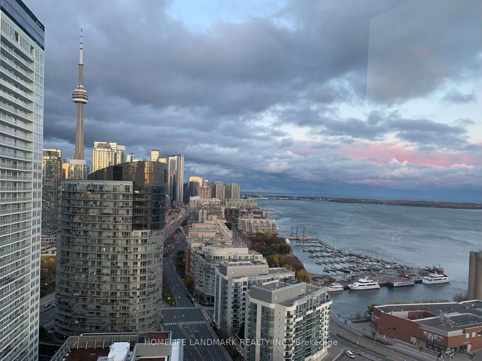 Malibu Condos at Harbourfront, Downtown, Toronto