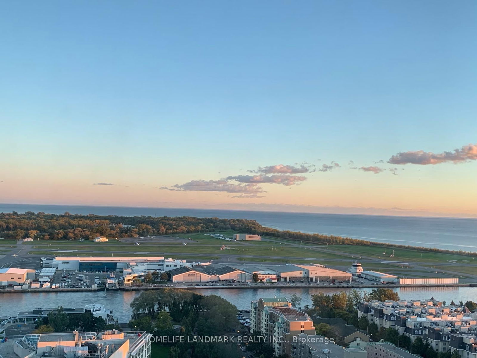 Malibu Condos at Harbourfront, Downtown, Toronto