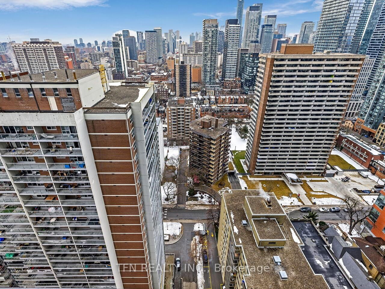 55 Charles St E, unit 2604 for sale