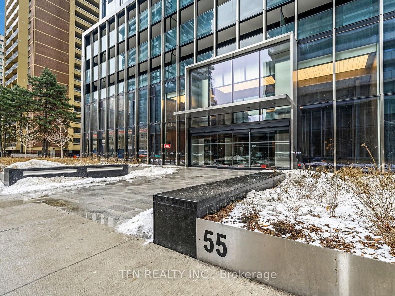 55 Charles St E, unit 2604 for sale