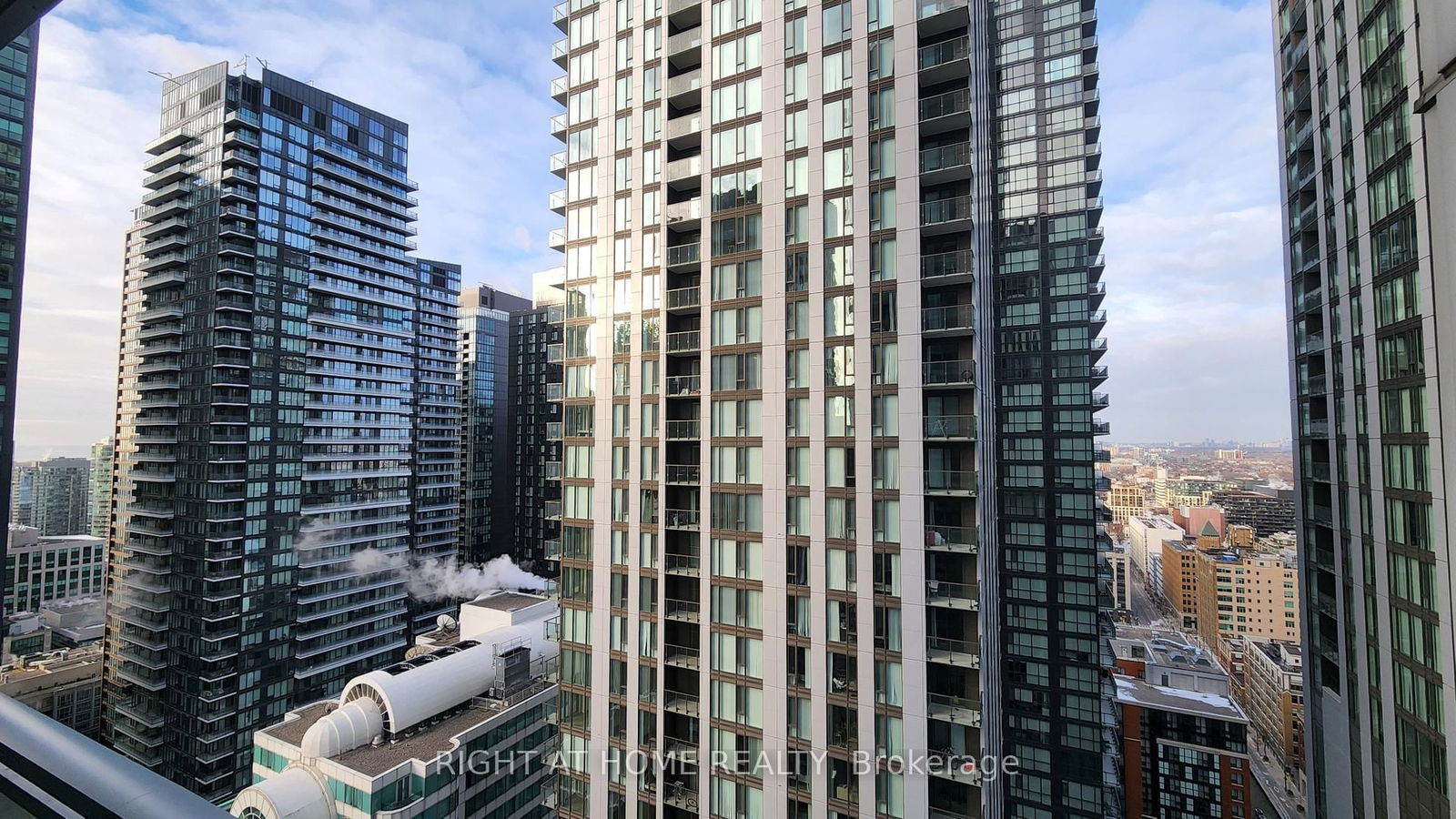 21 Widmer St, unit 2901 for sale