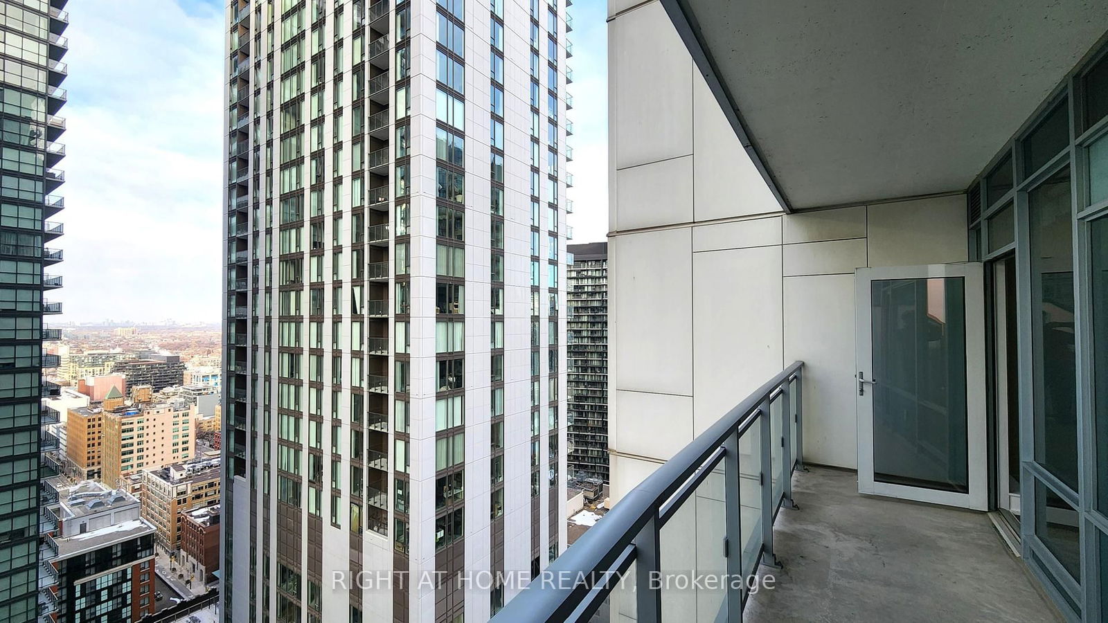 21 Widmer St, unit 2901 for sale