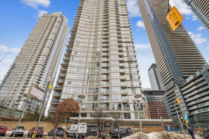 10 Navy Wharf Crt, unit 4102 for sale