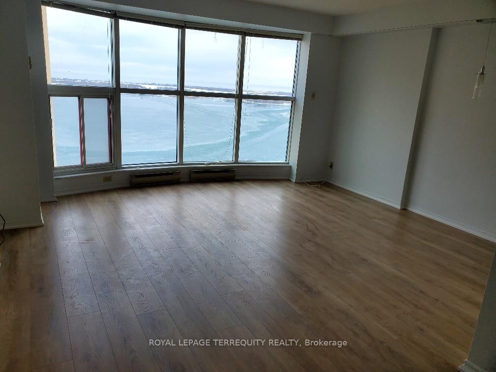 99 Harbour Sq, unit 3503 for rent