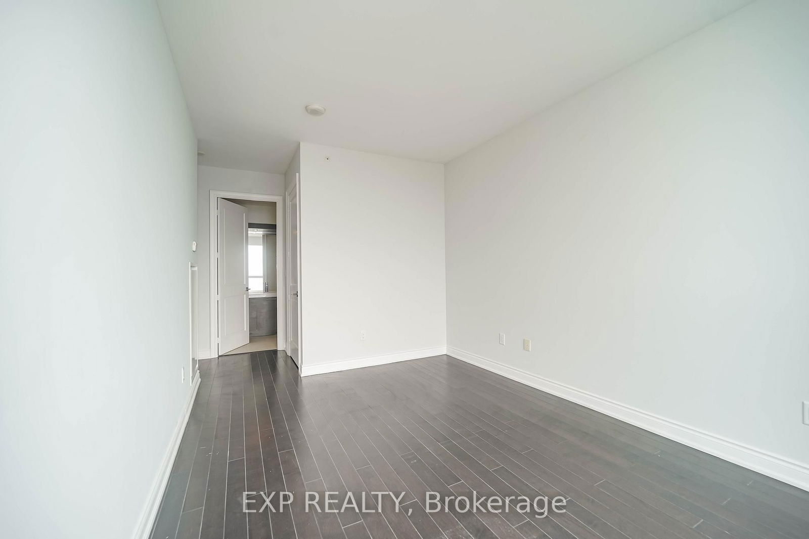 388 Yonge St, unit 6414 for rent