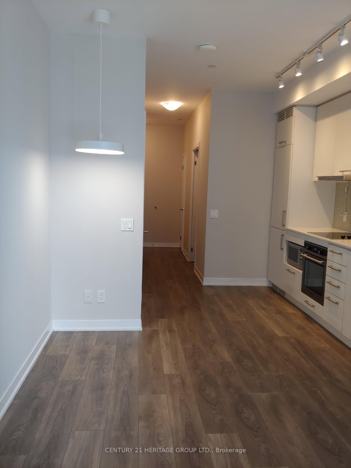 87 Peter St E, unit 2911 for rent