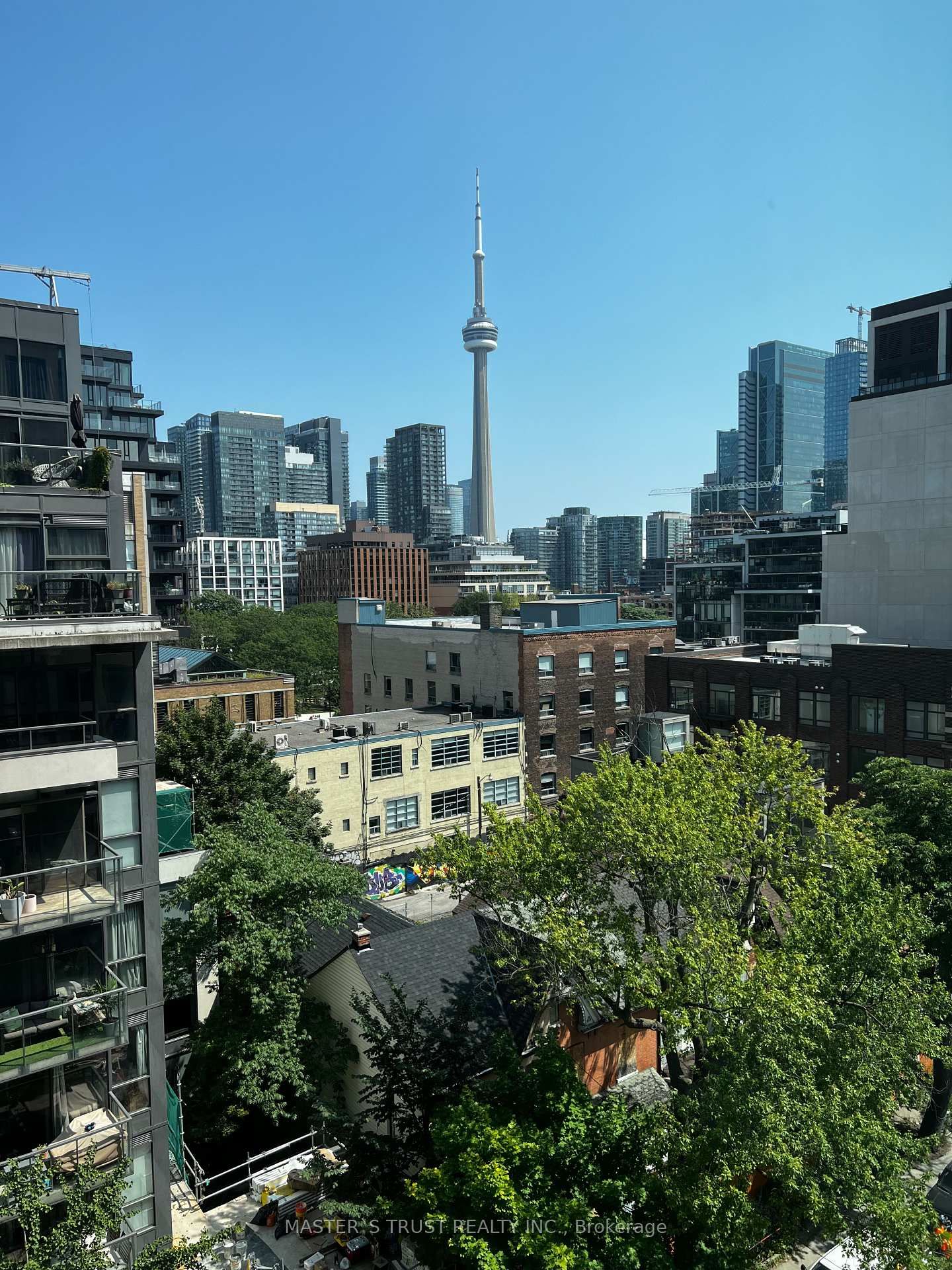 543 Richmond St W, unit 710 for rent