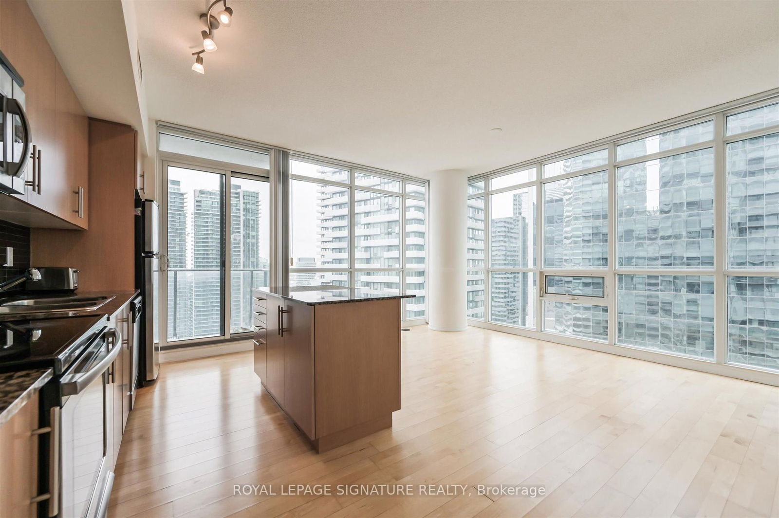 55 Bremner Blvd, unit 3007 for sale