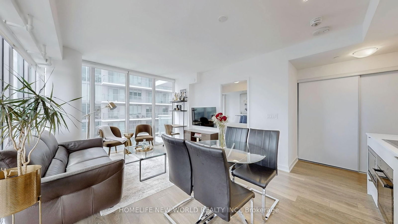 99 Broadway Ave, unit 2404 for sale