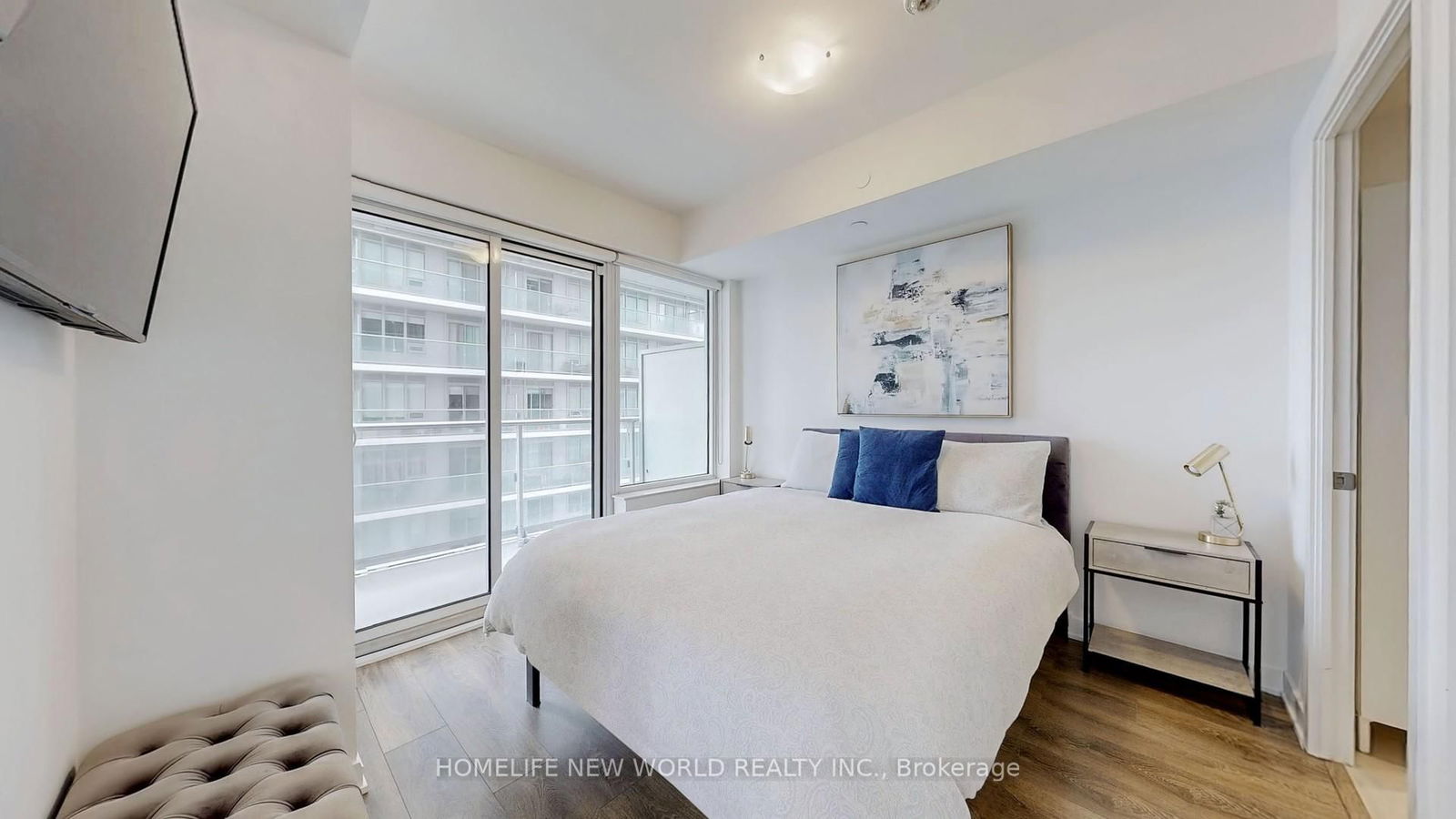 99 Broadway Ave, unit 2404 for sale