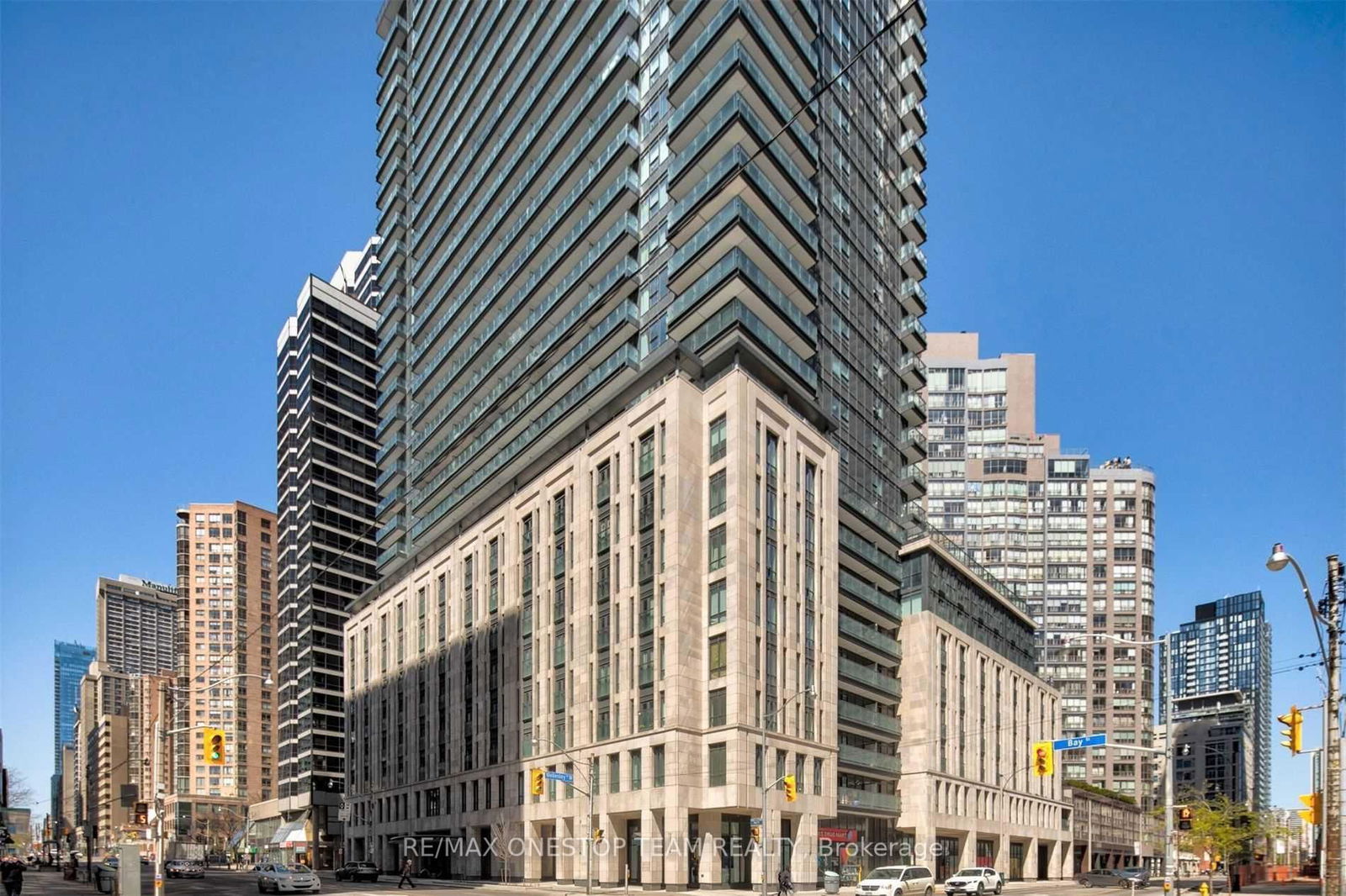 955 Bay St, unit 610 for rent