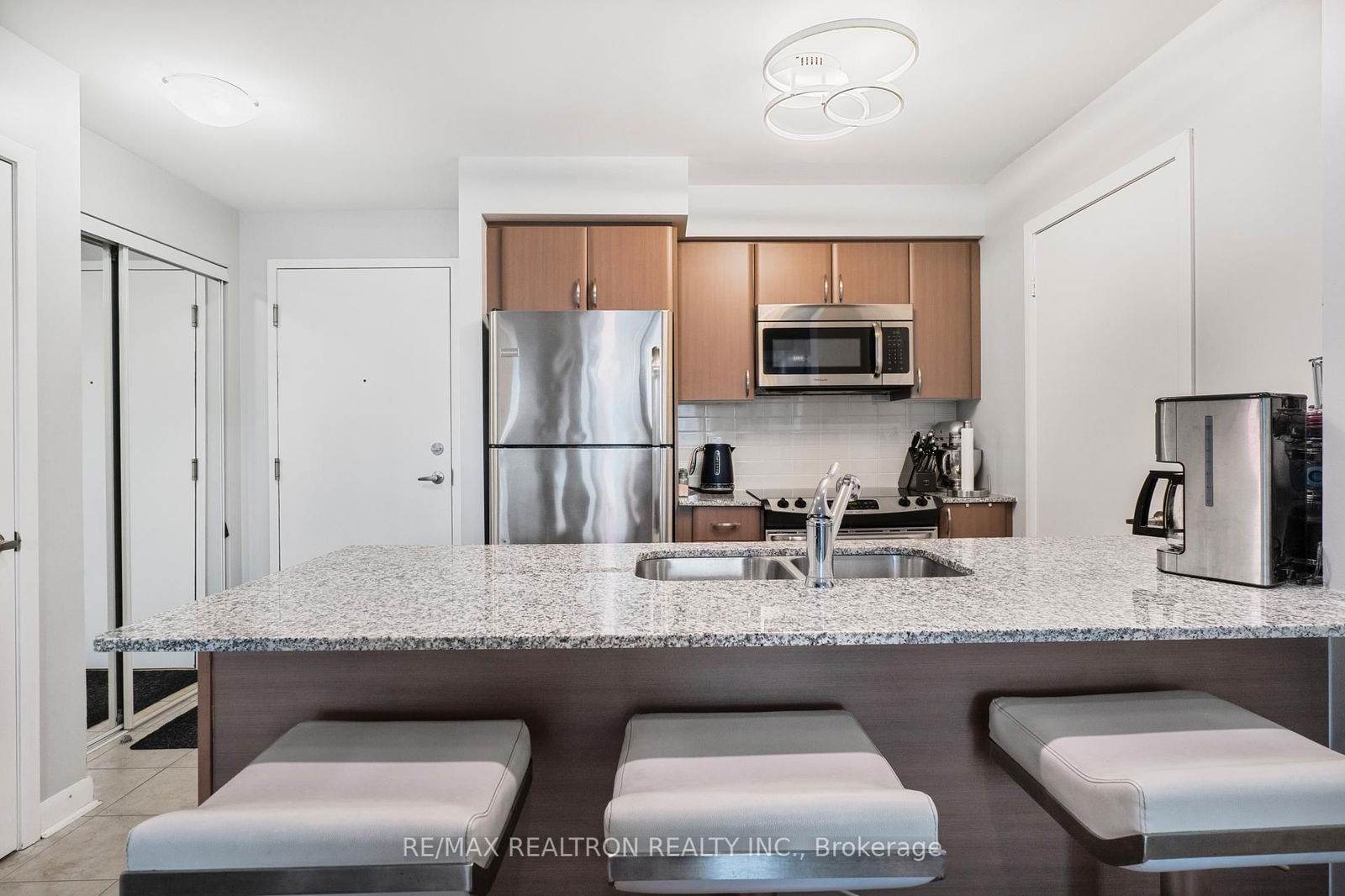 525 Wilson Ave, unit 1011 for sale