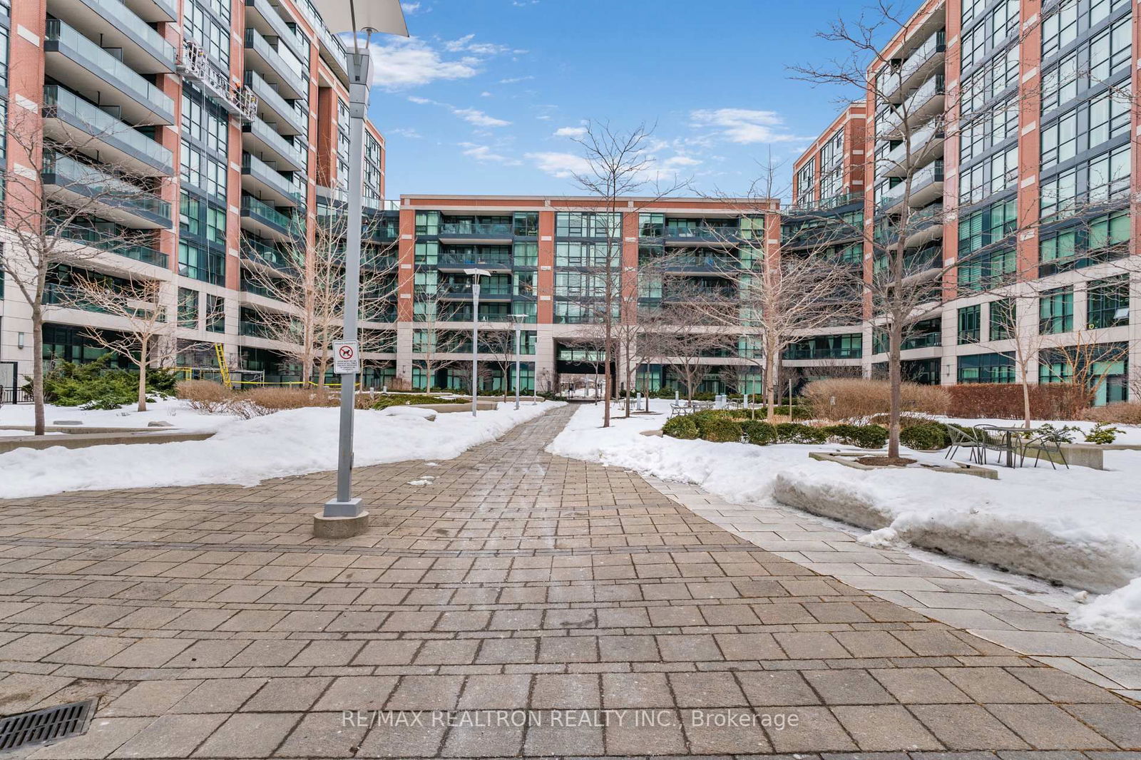 525 Wilson Ave, unit 1011 for sale